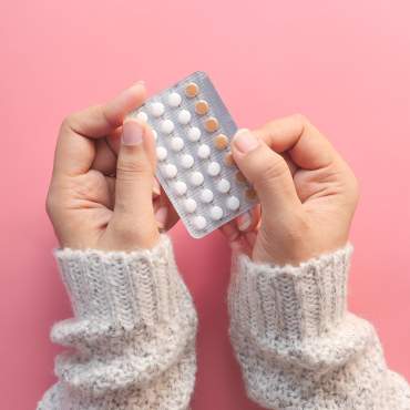 Fogamzásgátlót szedsz? Ezeket a gyógynövényeket felejtsd el!