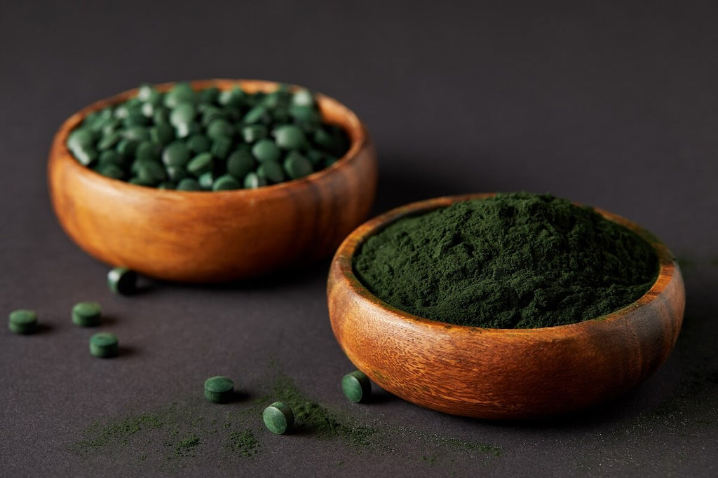 Spirulina: fehérjedús szuperélelmiszer a mélyből