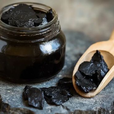 Shilajit: Hatása, Használata és Tudományos Bizonyítékok